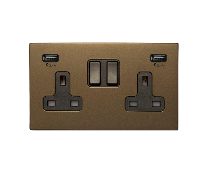 Switched UK Socket with Twin USB